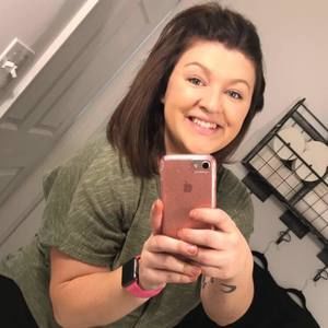 Meet your Posher, Caitlin